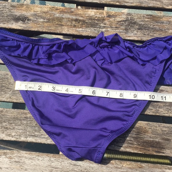 Adorable Ruffle Bikini - Picture 7 of 8